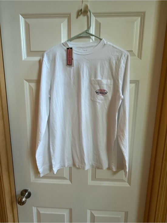 Vineyard Vines Other - Men's White Long-Sleeve Pocket Tee - Classic Casual NWT size XS